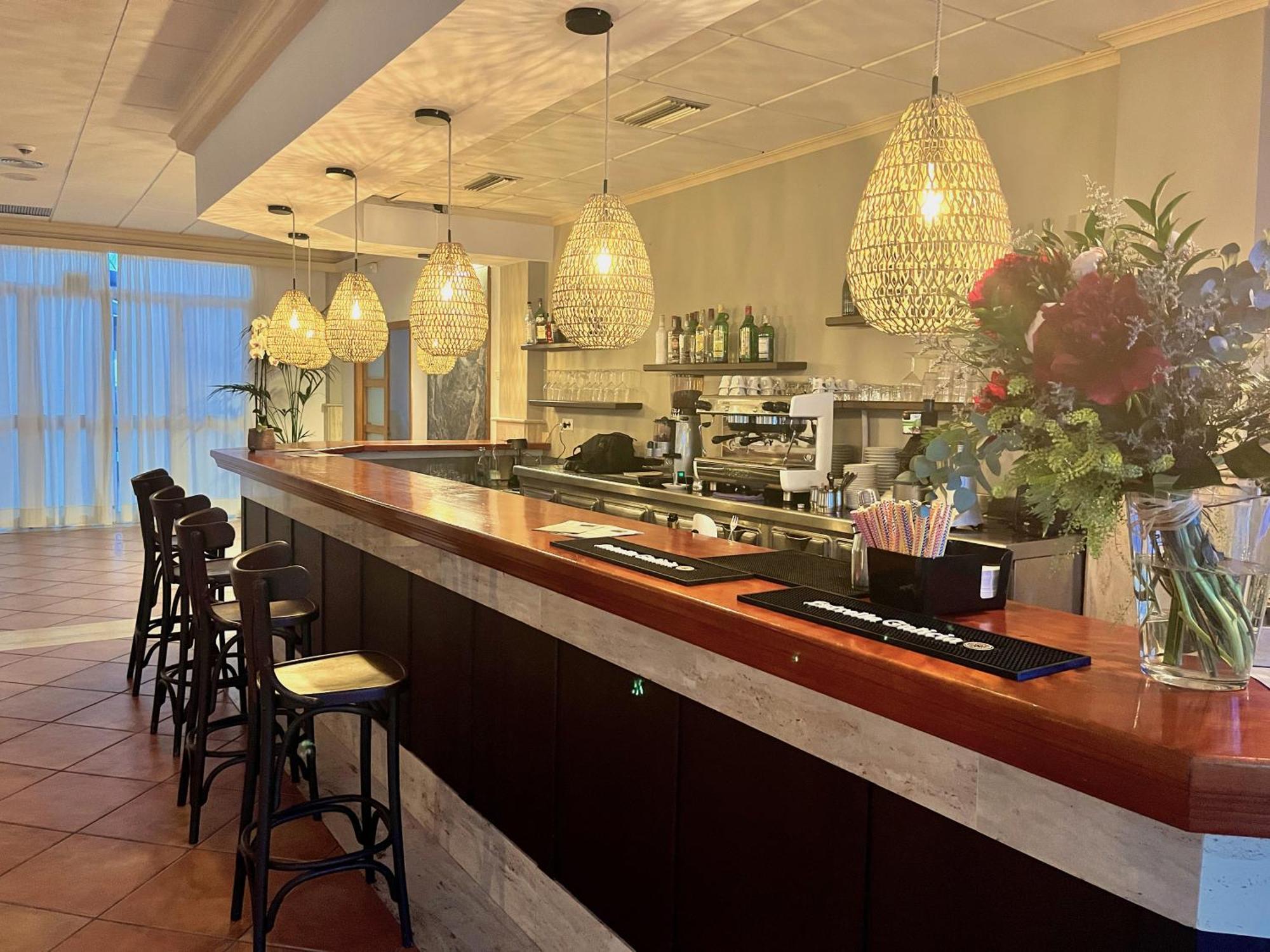 Nuramar Aparthotel カラン・ボッシュ エクステリア 写真